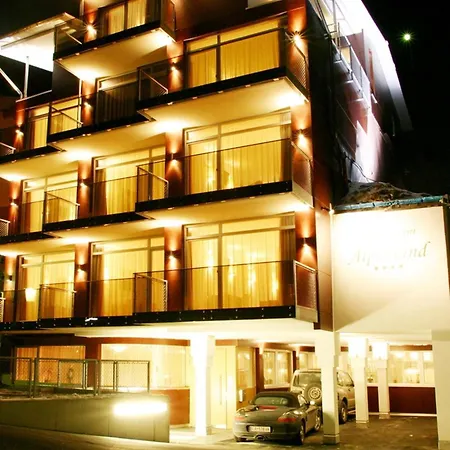Hotel Alpenland 4*